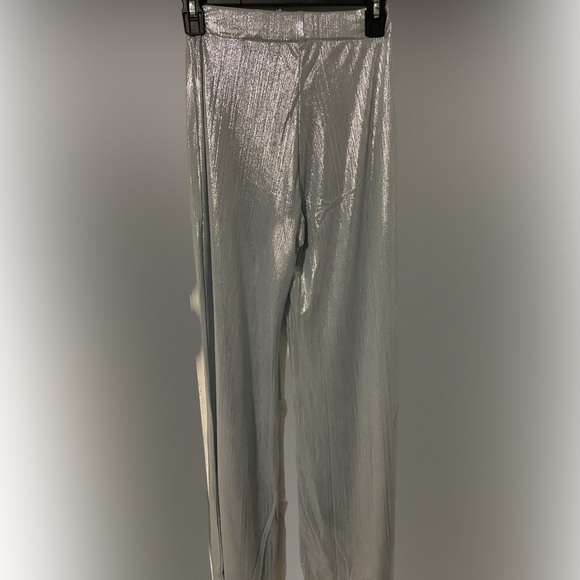 Silver two piece set - Picture 2 of 3